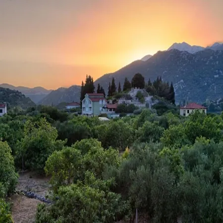 Holiday home With With 5 In Peracko Blato Ploce (Dubrovnik-Neretva)